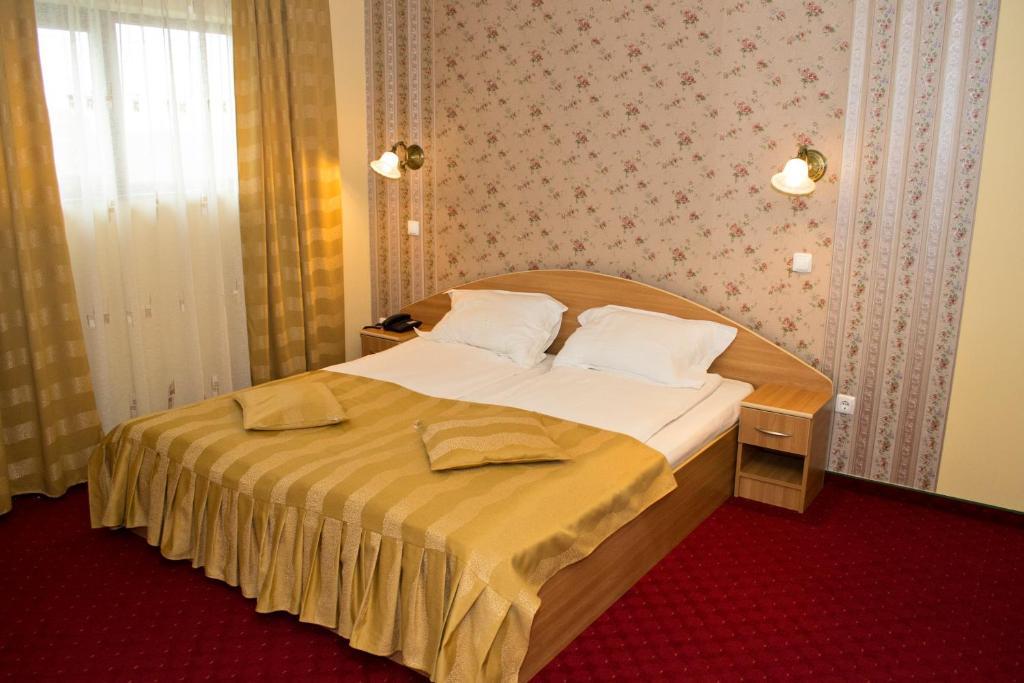 Hotel Xemar Arad Kamer foto